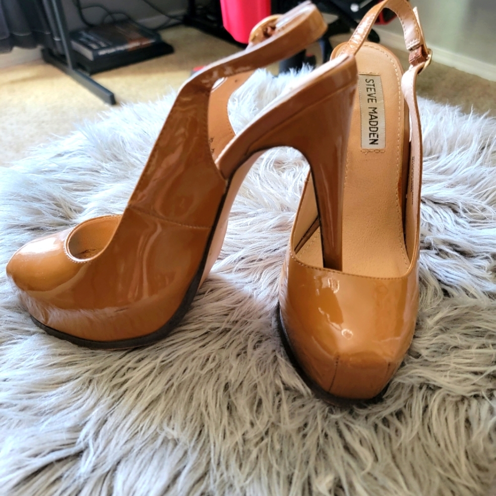 Steven Madden sling back heels